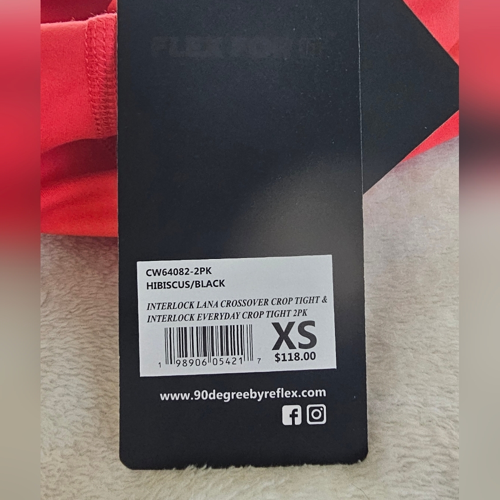 Crossover crop tight elastic Free basic crop type… - image 5